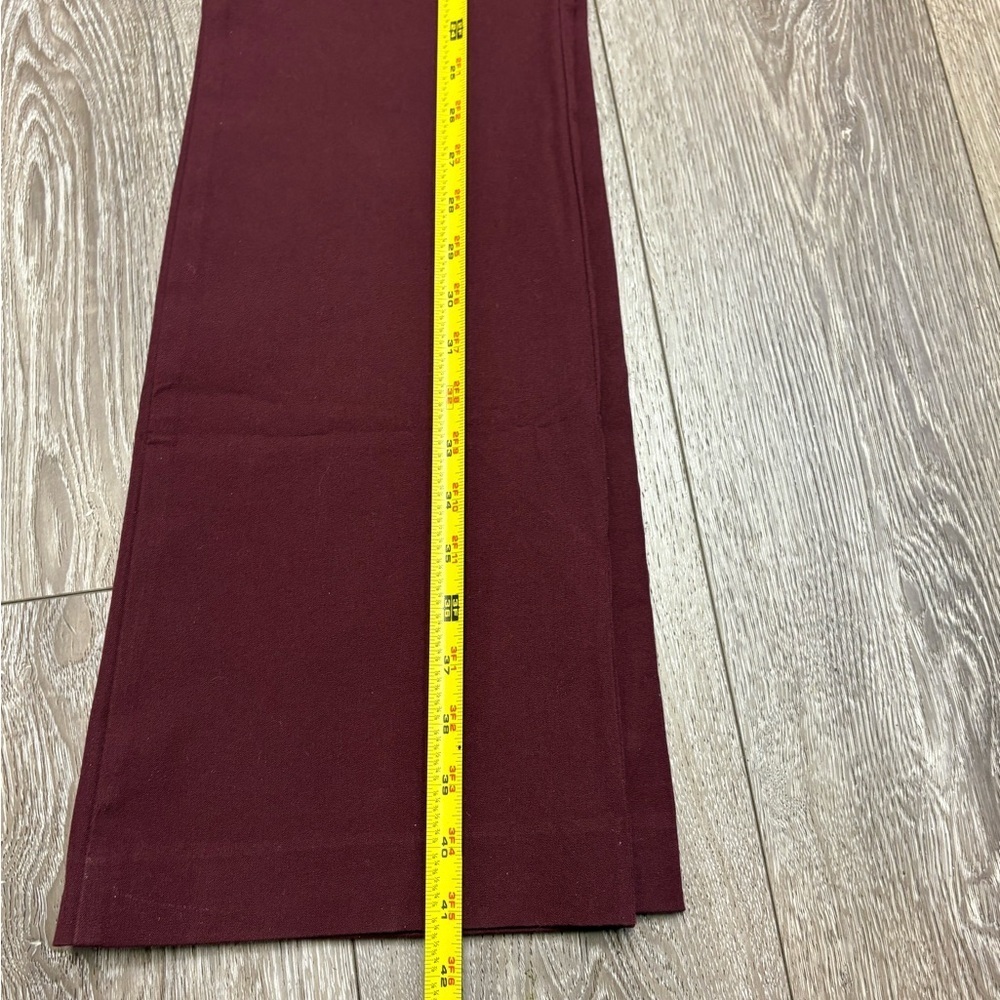 Old Navy Women's high rise Pixie Flare pants - Picture 10 of 11